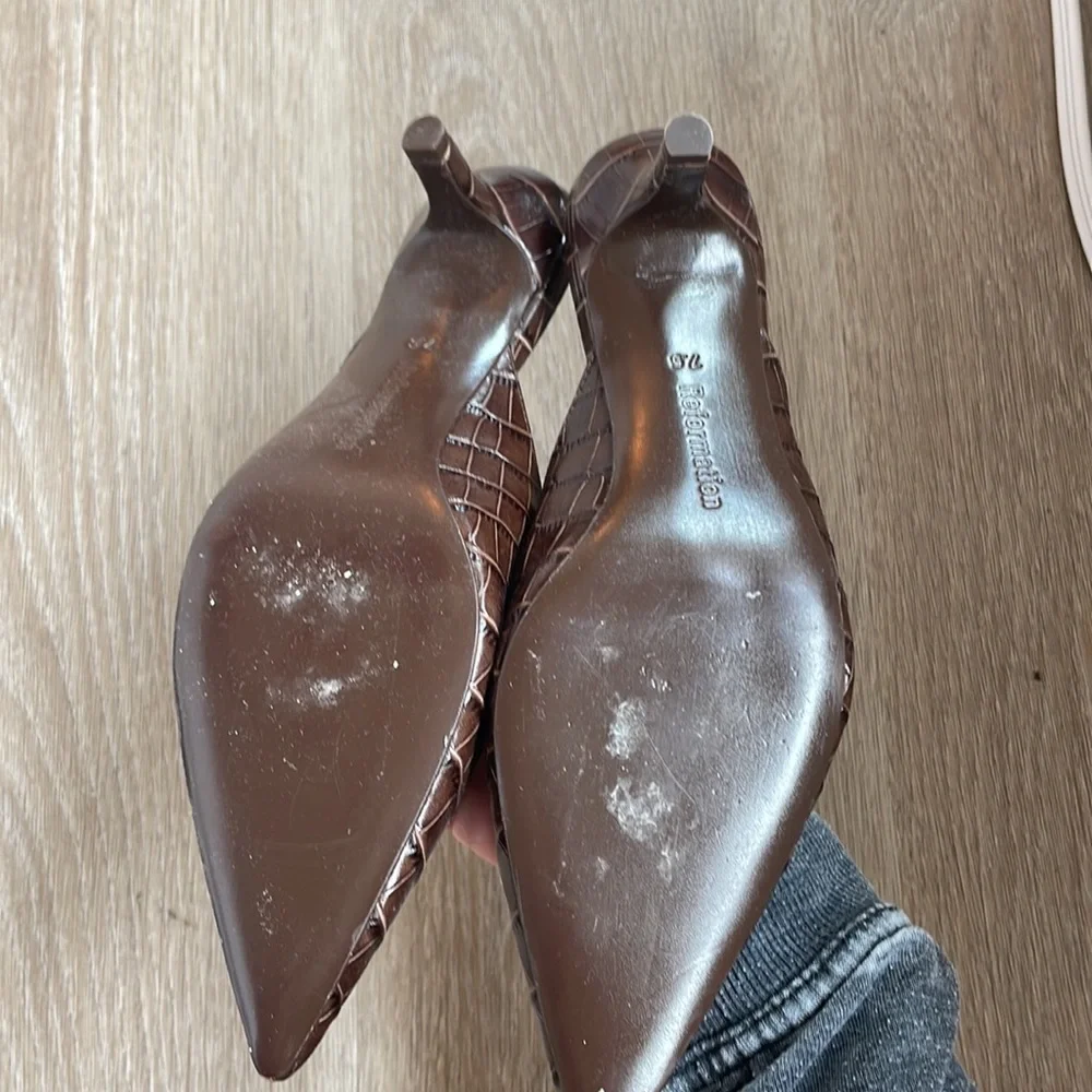 Reformation Brown Croc-Embossed Pointed Toe Mules - Picture 4 of 4